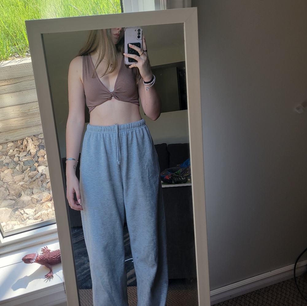Garage crop top